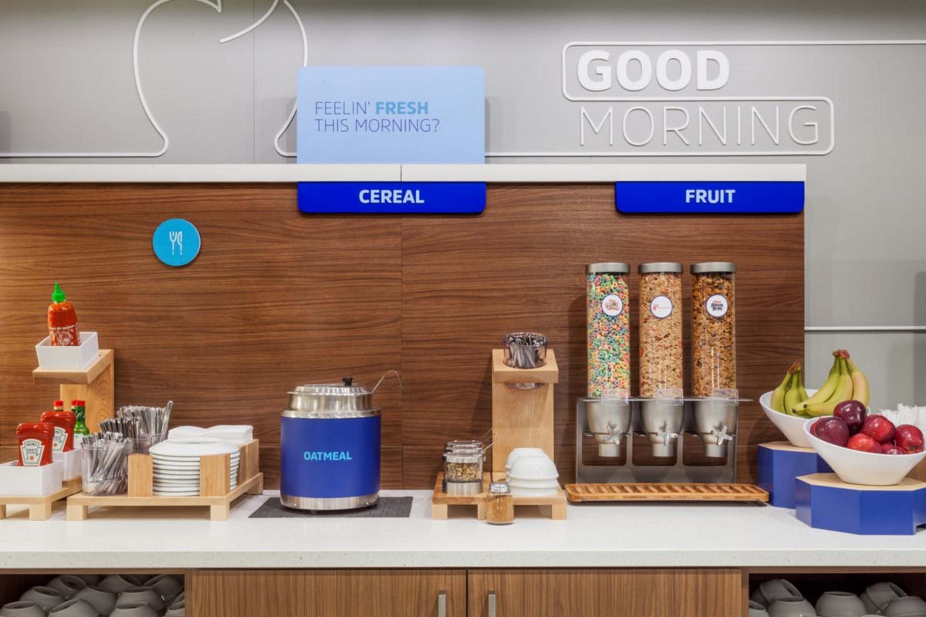 Holiday Inn Express & Suites - Auburn By Ihg Eksteriør bilde