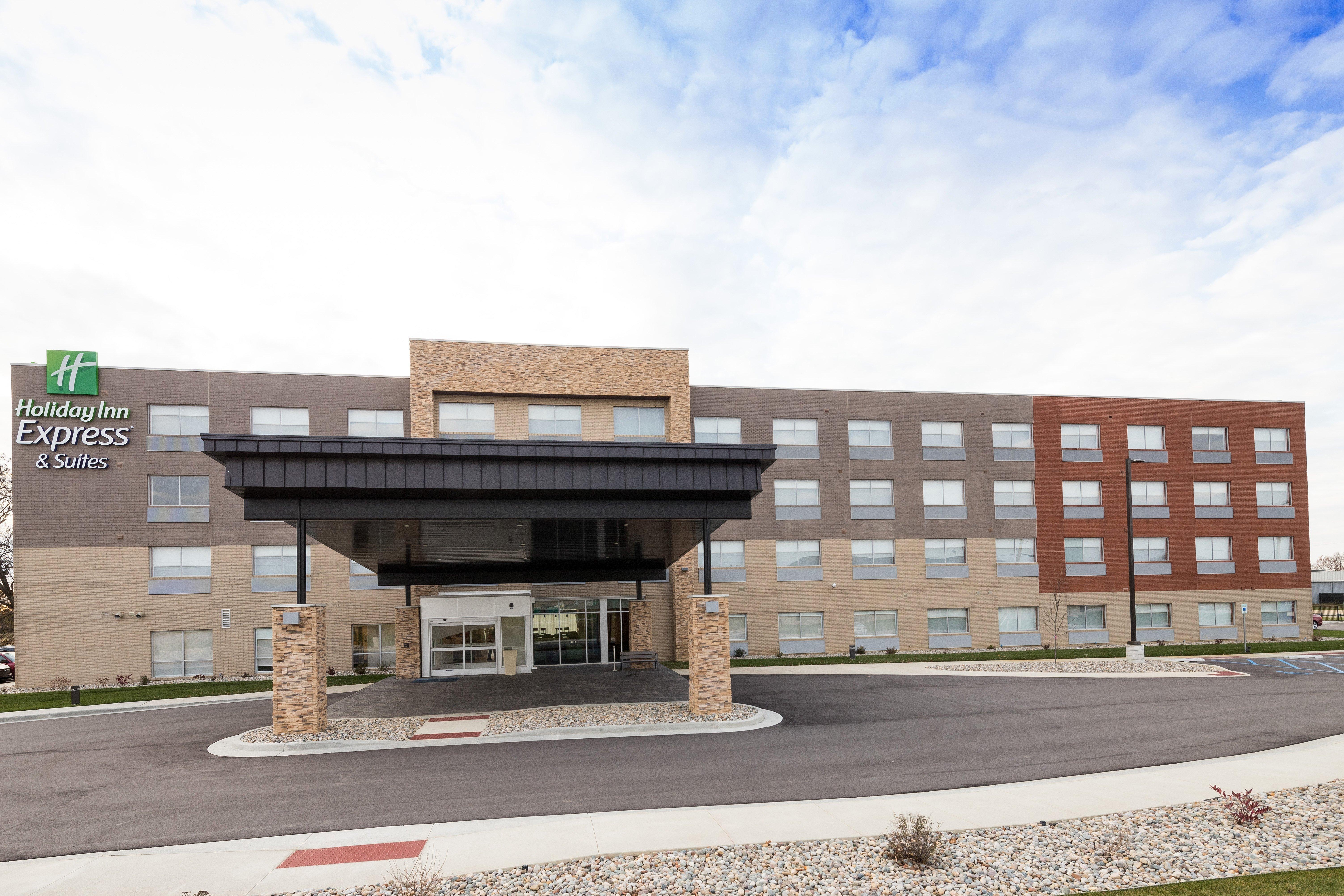 Holiday Inn Express & Suites - Auburn By Ihg Eksteriør bilde